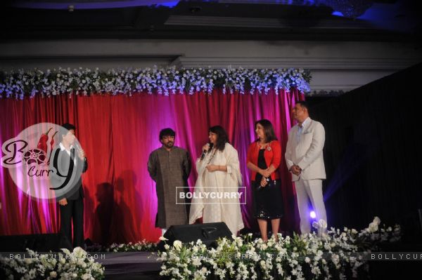 Shahrukh, Sanjay, Bela, Farah & Boman at poster & music launch of Shirin Farhad Ki Toh Nikal Padi