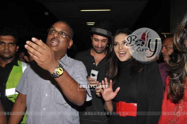Sunny Leone comes to India from Los Angeles to promote 'Jism - 2' (216131)