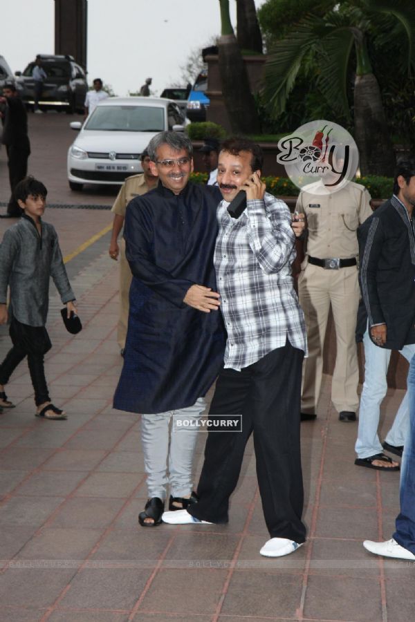 Salman and Sanjay Dutt at Baba Siddique's Iftar Party