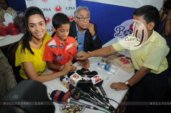 Mallika Sherawat at Cancer Patients Aid Association