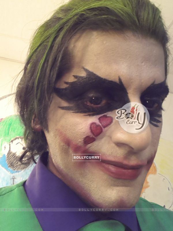 Viraj (Karanvir Bohra) as Joker
