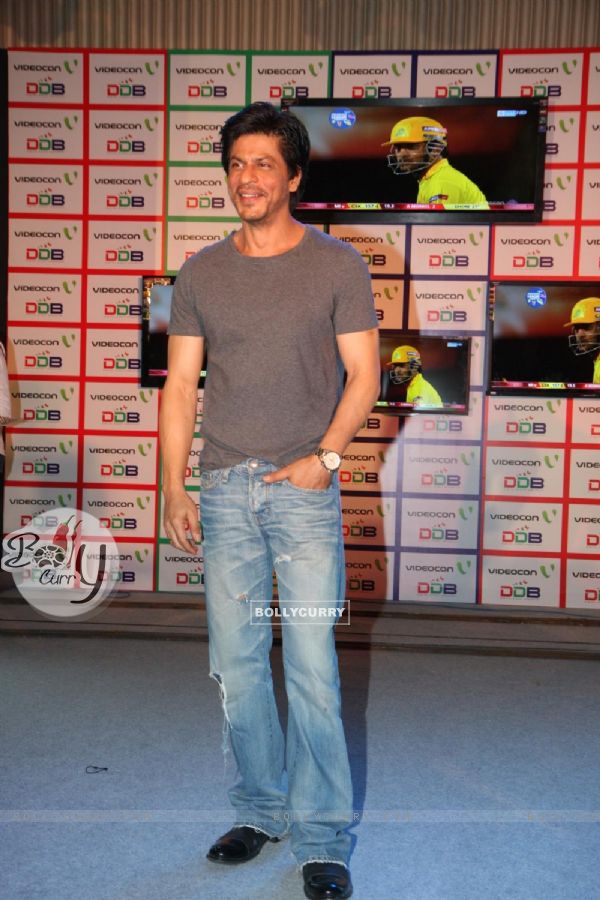 Shahrukh Khan poses during the launch of DDB & Videocon its new Age Leds