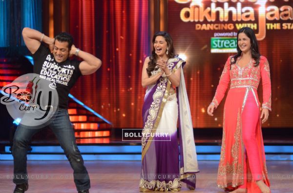 Salman Khan, Madhuri Dixit and Katrina Kaif on the sets of Jhalak Dikhhla Jaa