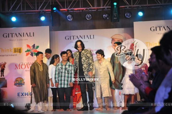Rahul Roy at Independence Day Fashion show