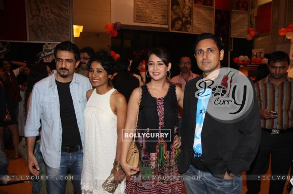 Sanjay Suri, Tanishtha Chatterjee, Preeti Jhangiani and Parveen Dabbas at Film Jalpari Premier (222806)