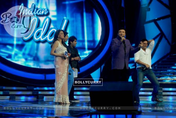 Akshay Kumar, Anu Malik at Music launch Of OMG Oh My God! On Indian Idol