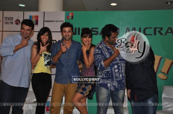 Siddharth, Ileana D'Cruz, Ranbir Kapoor, Priyanka Chopra, Anurag & Pritam at Film Barfi Promotion (224769)