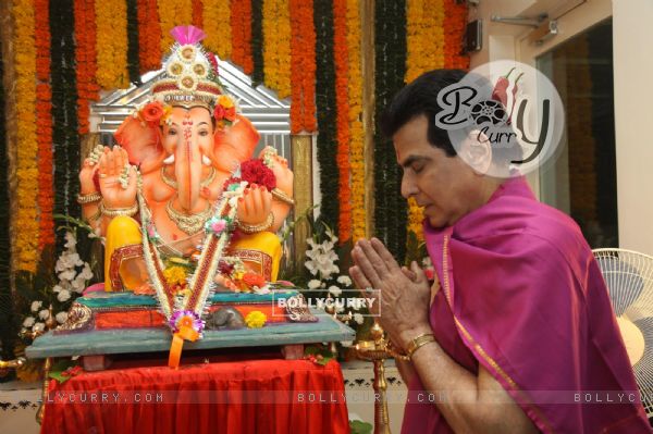 Jeetendra at Ganesh Chaturthi Festival