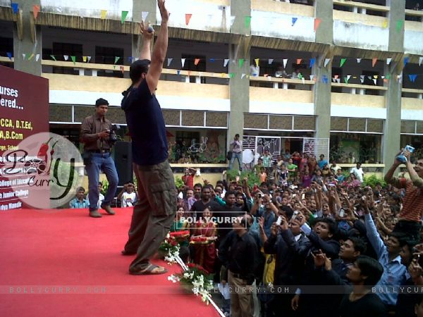 Akshay Kumar promoting OMG Oh My God in Nagpur (227384)