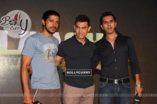 Farhan Akhtar, Aamir Khan and Ritesh Sidhwani at Talaash Music Launch (233392)