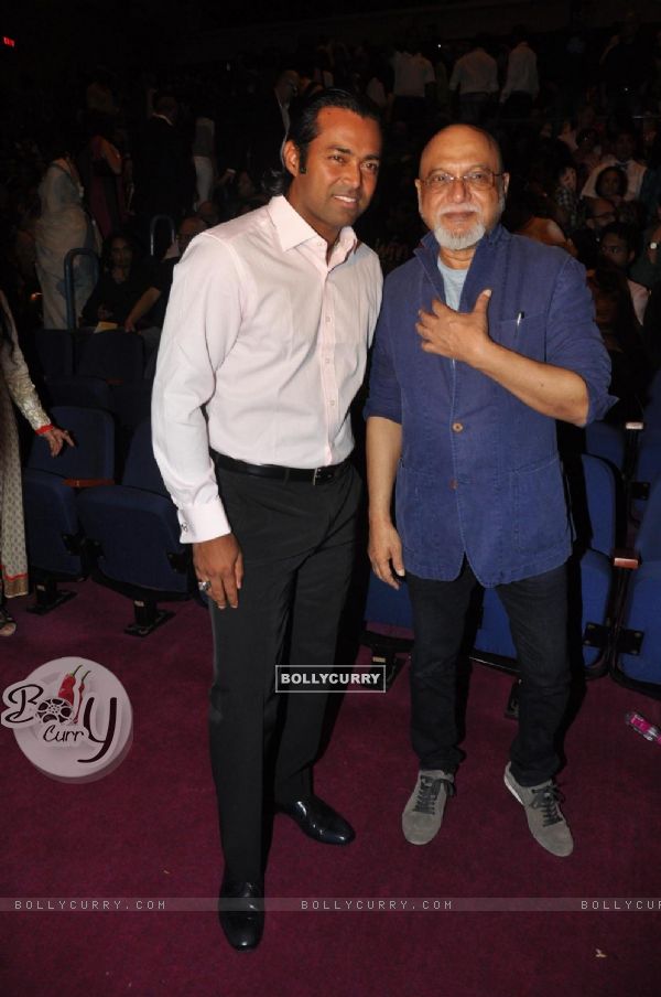 Leander Paes and Pritish Nandy at Opening ceremony of 14th Mumbai Film Festival