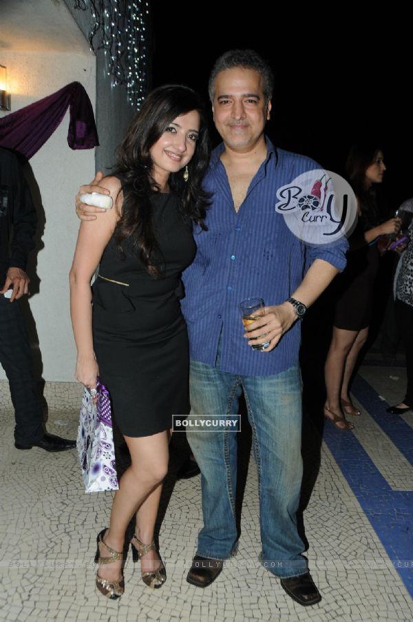 Amy Billimoria with Ravi Bhel at Amy Billimoria B'Day Bash