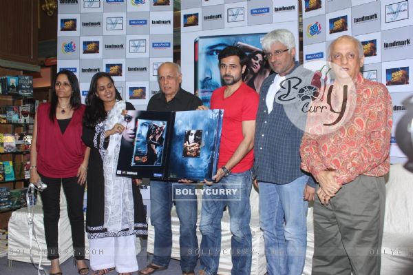 Mahesh Bhatt, Emraan Hashmi, Vikram Bhatt and Mukesh Bhatt at Film Raaz 3 DVD Launch (237842)