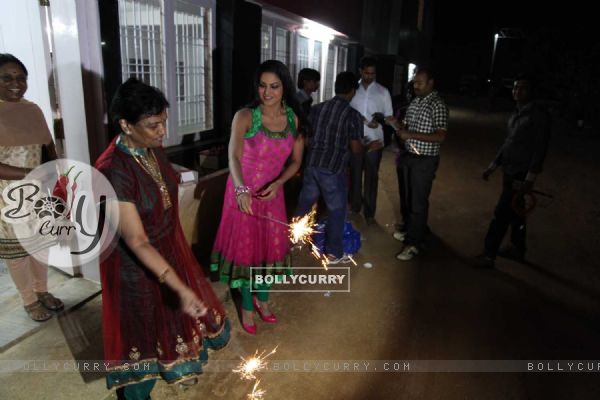 Rocket of Bollywood Veena Malik Booms in Hyderabad