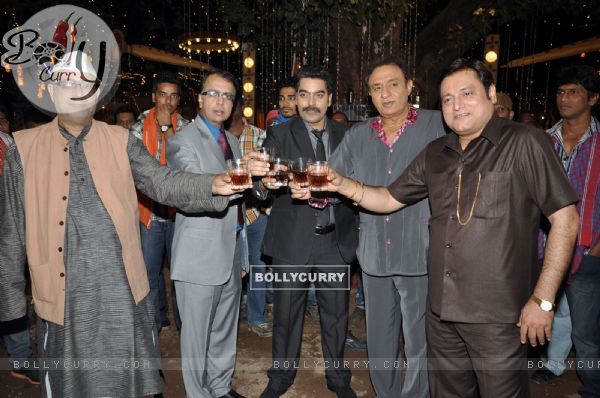 Pramod, Anant, Ashutosh, Ranjeet and Manoj at First item song shoot of film Soda (242437)