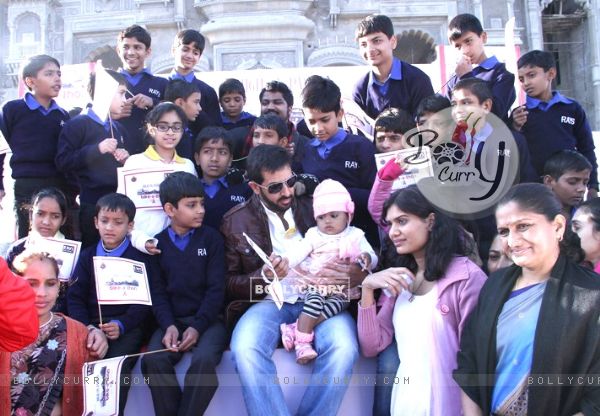 Kabir Khan at the occasion of World Aids Day organised by RAYS