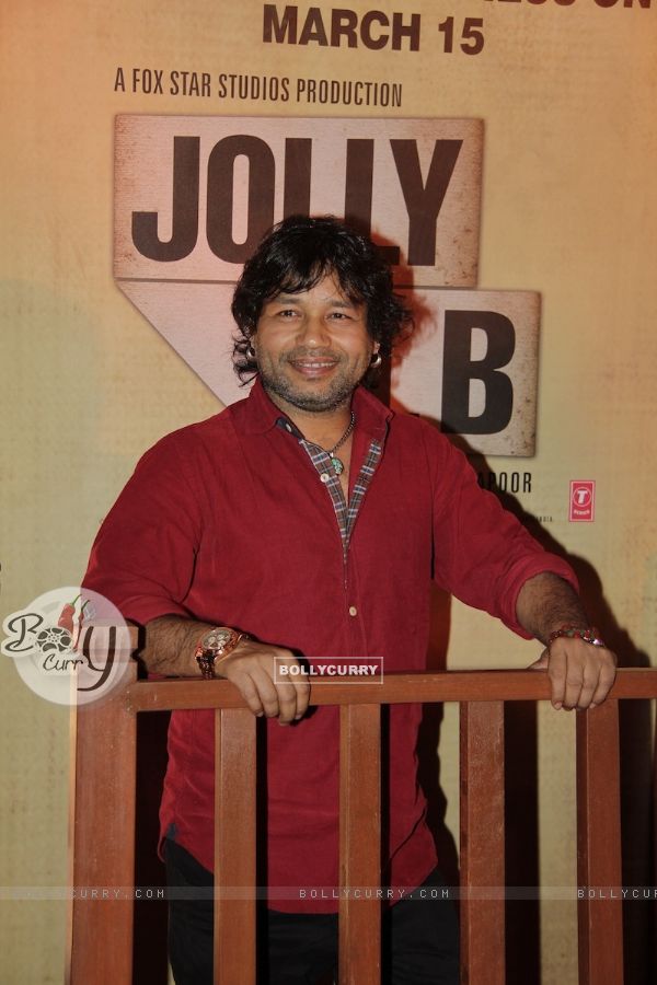 Kailash Kher at Premiere of movie Jolly LLB