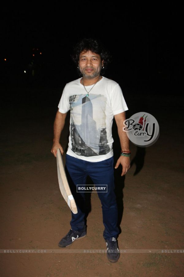 Kailash Kher at Singers Cricket Match
