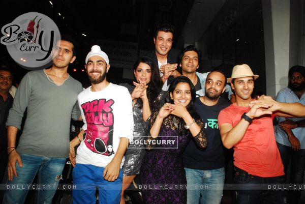 Fukrey team at Fukra Party celebrating success of 2nd division students (282361)