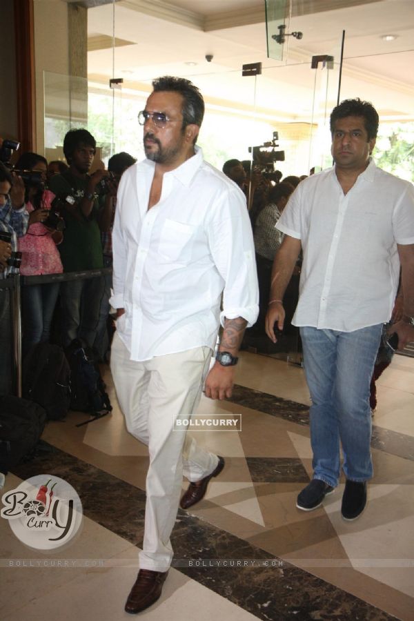 Bollywood Celebrities attend condolence meet of Priyanka Chopra's father Ashok Chopra