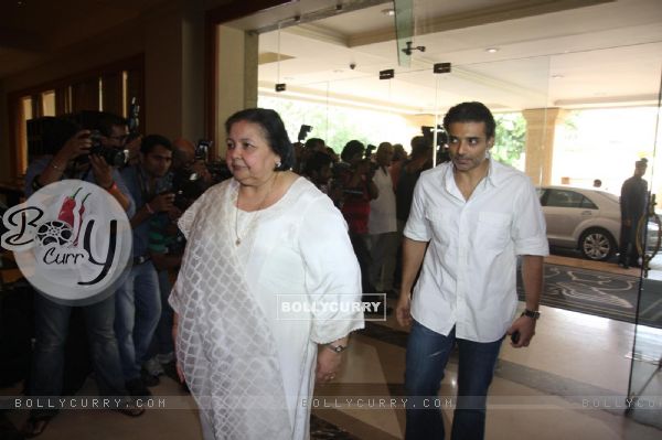 Uday Chopra with mother Pamela attend condolence meet of Priyanka Chopra's father Ashok Chopra