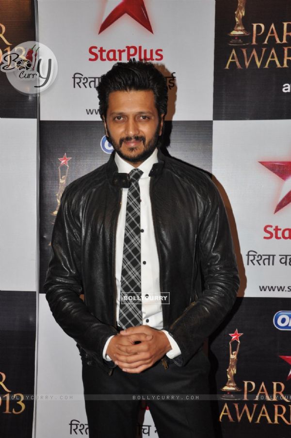 Ritesh Deshmukh at Star Parivaar Awards 2013