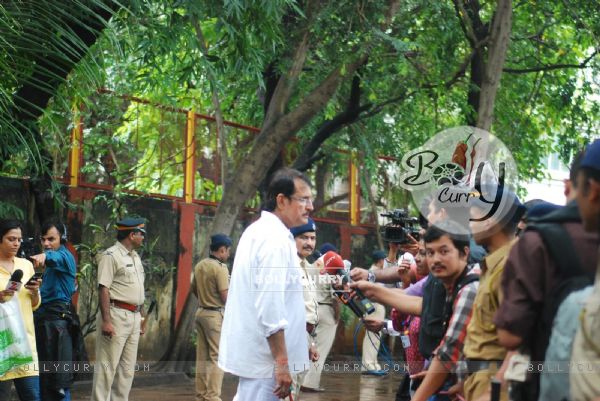 Bollywood Legendary villain Actor Prans cremation