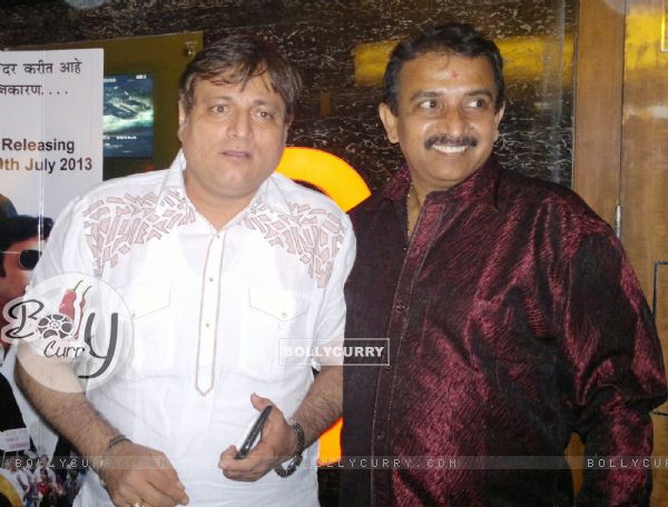 Manoj Joshi and Jayant Gilatar at Premier of film Rannbhoomi