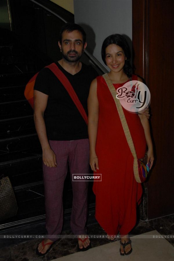 Mayank Anand with Shraddha Nigam at Gurudakshina event