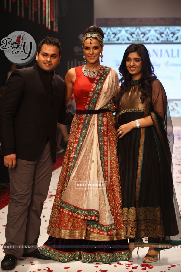 Neha Dhupia at Gitanjali show on Day 2 at IIJW 2013