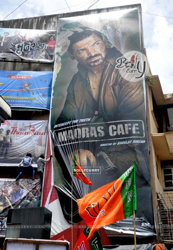 BJP activists protesting against the Hindi film 'Madras Cafe' in Mumbai (292757)