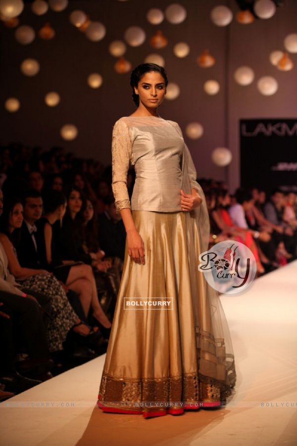 Manish Malhotra's creation at Lakme Fashion Week