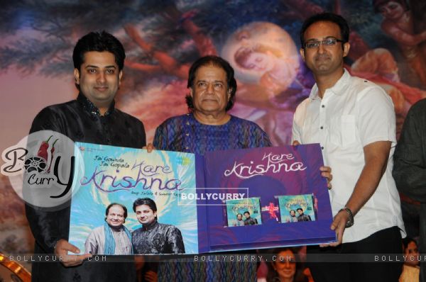 Sumeet Tappoo with Anup Jalota  releasing the album HARE KRISHNA