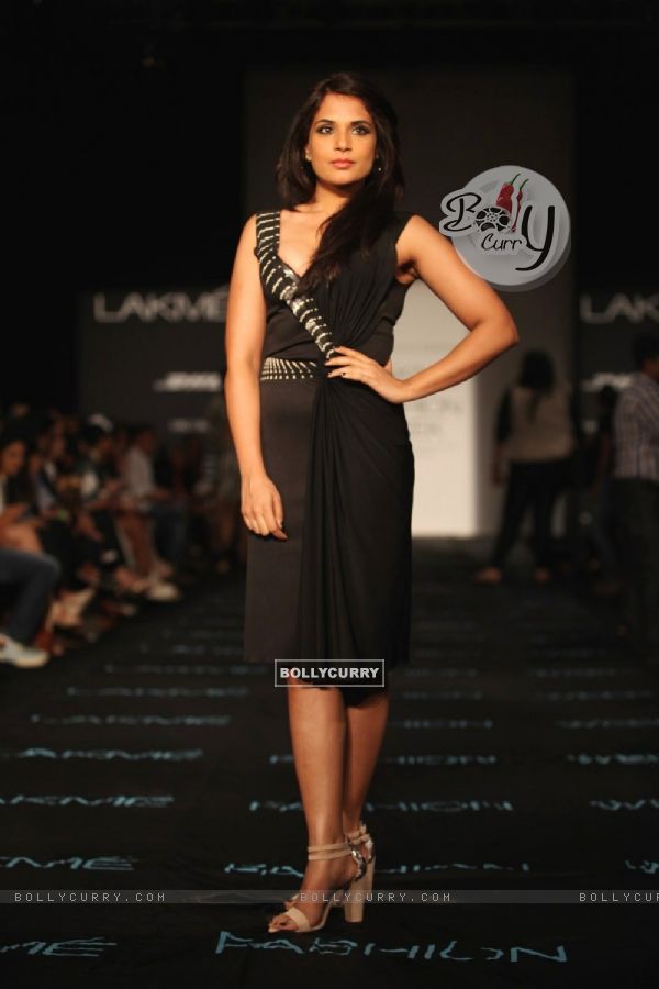 Richa Chadda at LFW Winter Festival 2013