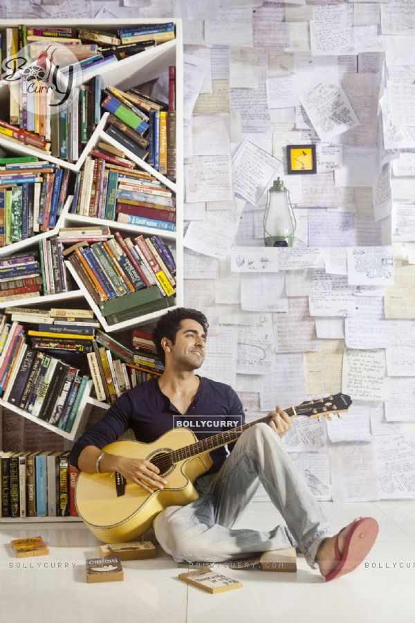 Ayushmann Khurrana from his music single 'O Heeriye'