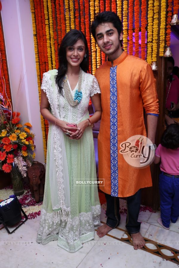 Hrishita Bhatt celebrates Ganesh Chaturti with Sahil Arora