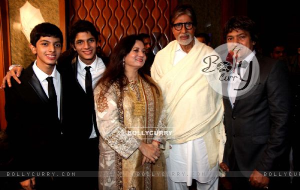 Amitabh Bachchan with Adesh Shrivastava and his family at the Birthday Party