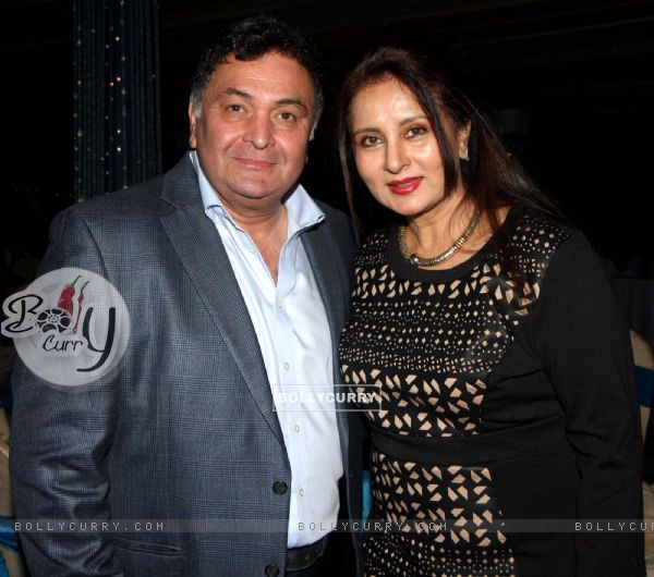 Rishi Kapoor and Poonam Dhillon click a picture together at Adesh Shrivastava's Birthday Party