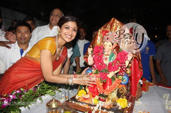 Shilpa Shetty during Ganpati Visarjan