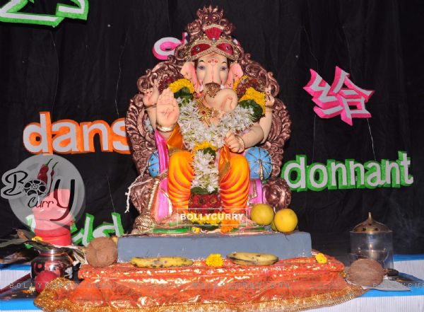 Tena Desae at Sai Sanskar Ganeshotsav 2013