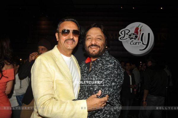 Gulshan Grover and Roop Kumar Rathod at the 'Baat Bann Gayi' music launch (296448)