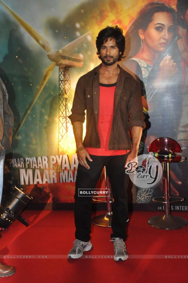 Shahid Kapoor at the theatrical trailer release of the film R...Rajkumar (297924)