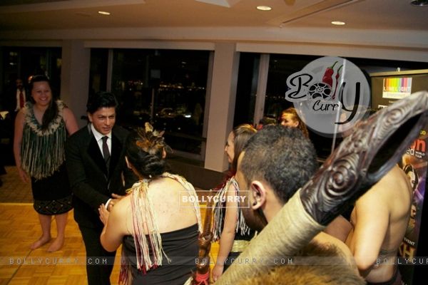Shahrukh Khan given a traditional Maori welcome