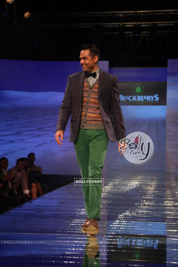 Abhay Deol on the ramp at the Blackberrys Sharp Nights 2013