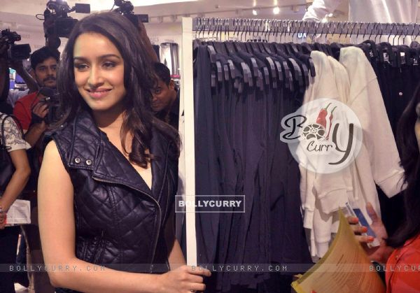 Shraddha Kapoor at Forever 21's store launch