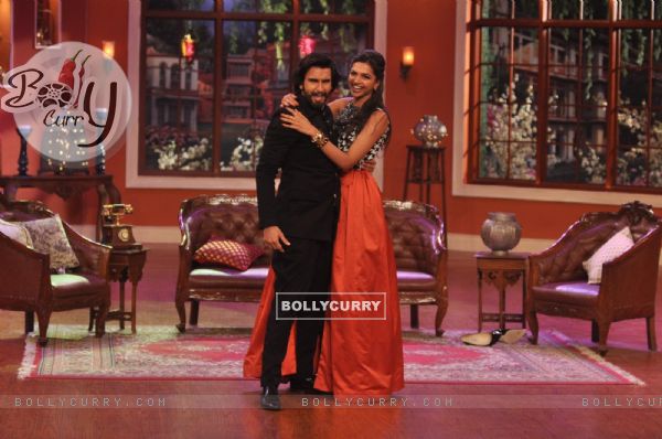 Promotion of Ram Leela on Comedy Nights with Kapil (301918)