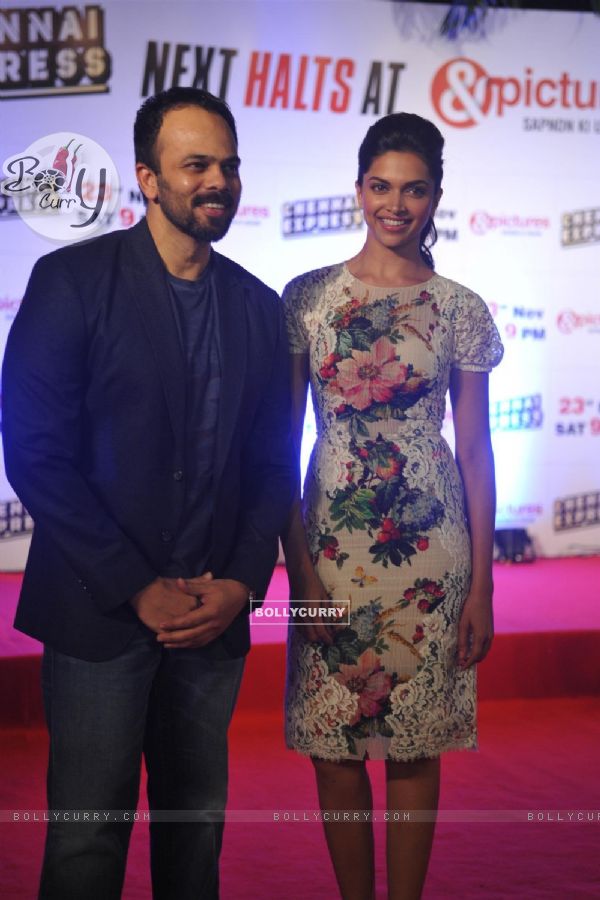 Rohit Shetty and Deepika Padukone get clicked at the Success Party of Chennai Express (302042)