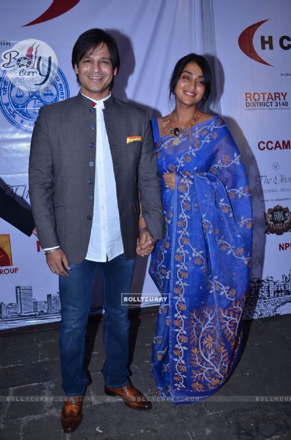 Vivek Oberoi and his wife at the event