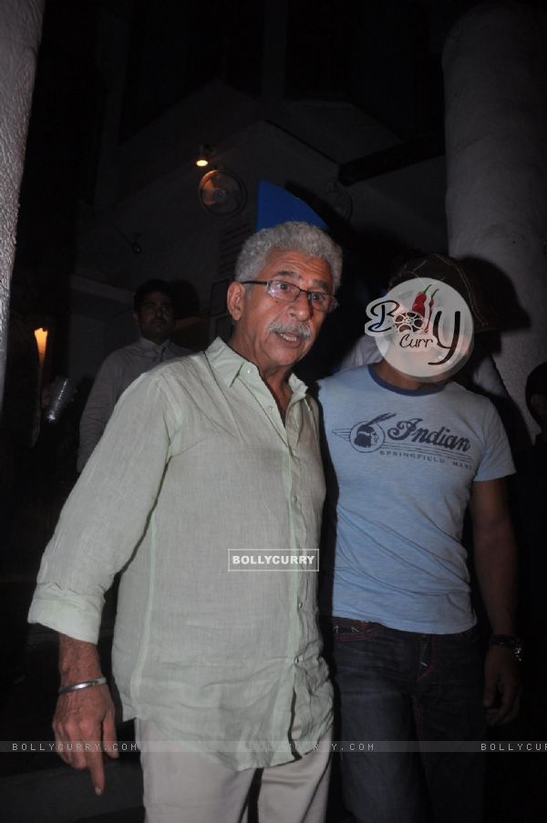 Naseeruddin Shah and Randeep Hooda at the 'Finding Fanny Fernandes' wrap up party (304939)