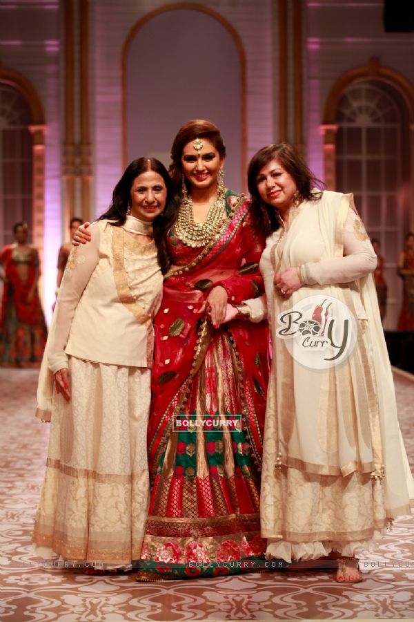 Huma Qureshi at the Aamby Valley India Bridal Fashion Week - Day 4